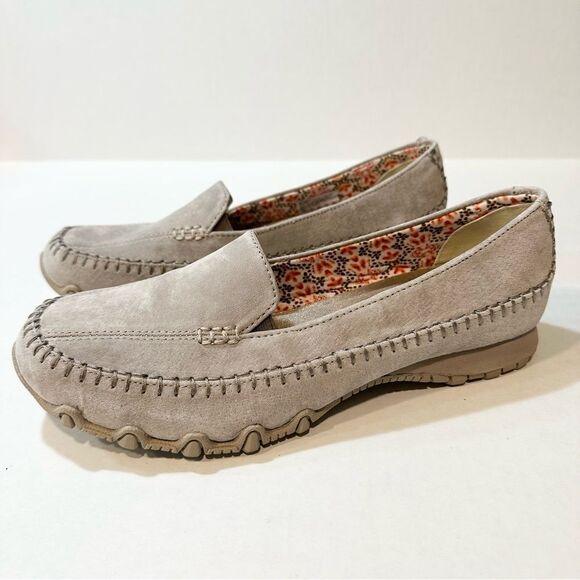 Skechers Gray Suede Slip On Loafer Shoes Size 10 - Picture 2 of 9